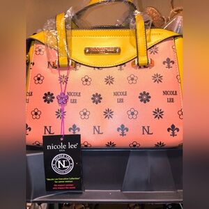 Nicole Lee Purse 👜